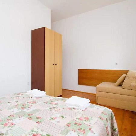 Laura'S Apartment Πόρετς Εξωτερικό φωτογραφία